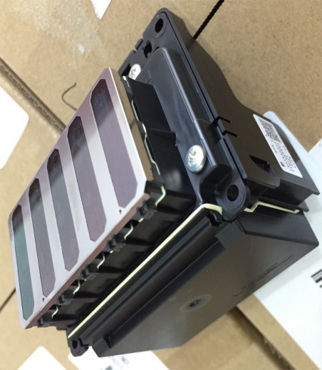 Original FA12000 / FA12111 Print Head for EPSON F2000/ F6070/F6200/F7170/F7200/F7100/F2100/F7070/F6000/F7000